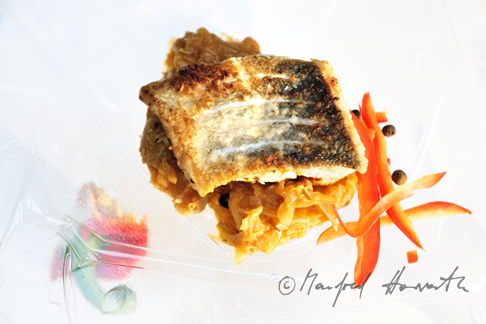 fish dish: pike perch with sweet chilli cabbage