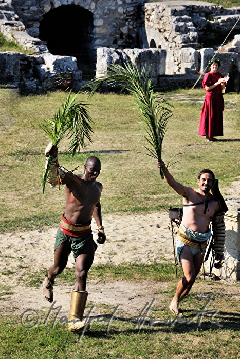 gladiator fight in the amphitheater