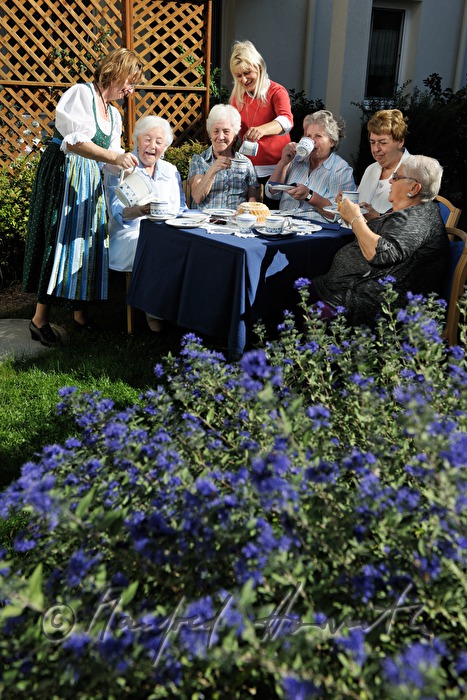 afternoon coffee party in the home for the aged