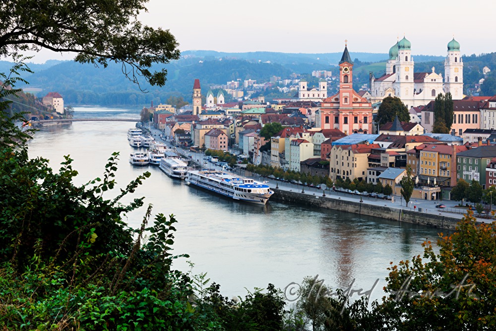 View over the city towards Dome