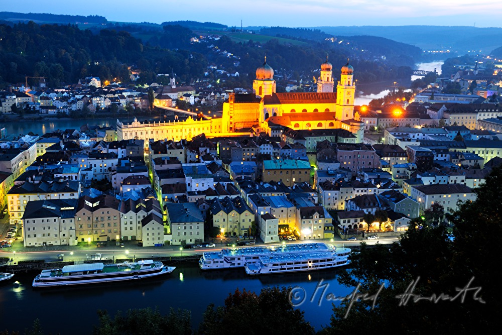 view over the city towards the Dome
