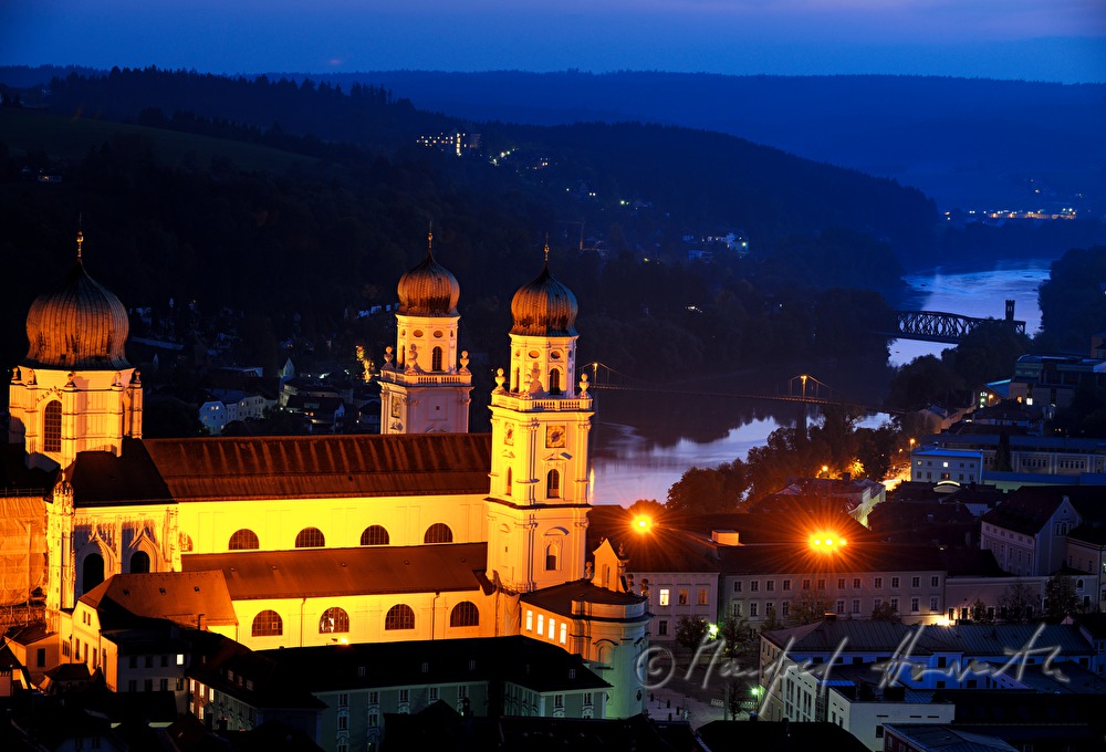 view over the city towards the Dome