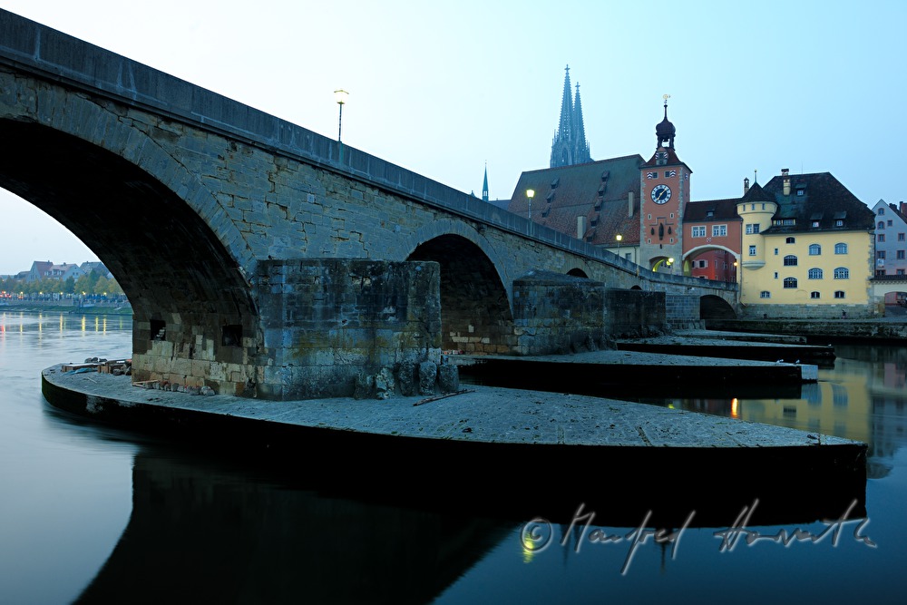Dom (Regensburg ‪Cathedral) and medieval city