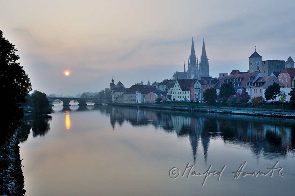 Dom (Regensburg ‪Cathedral) and medieval city