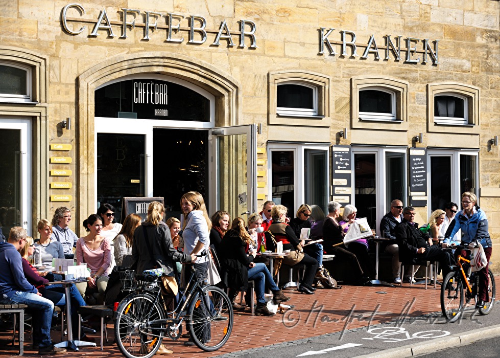 coffeehouse near the harbour