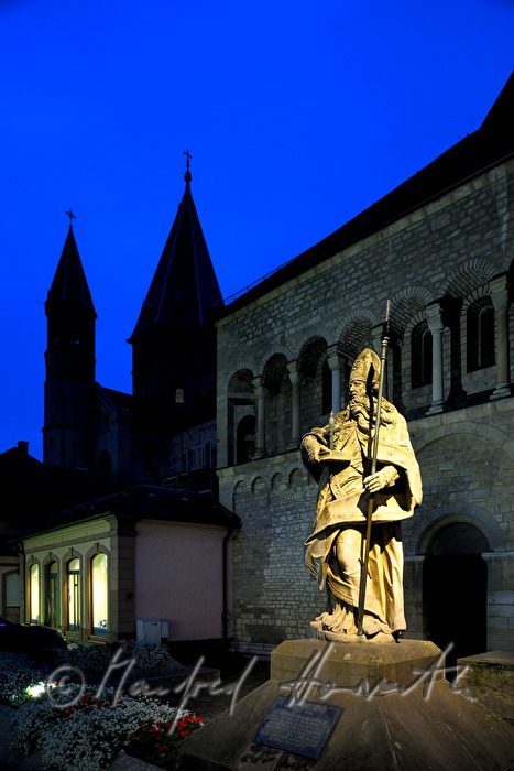 statue of Saint Boniface near the Cathedral of Mainz