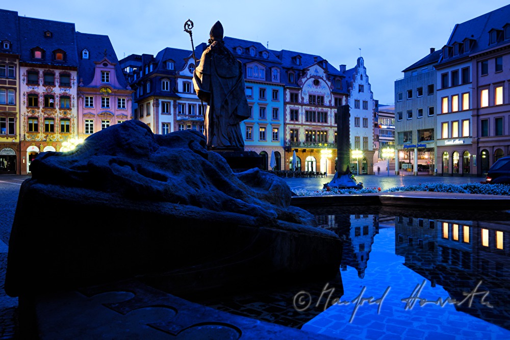 statue of Saint Boniface on the main square
