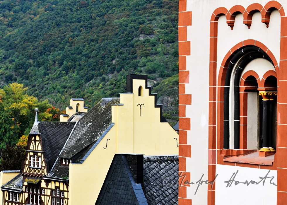 old tpwn and vineyards