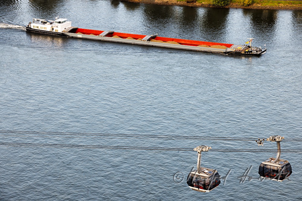 cable car and freightliner at the 