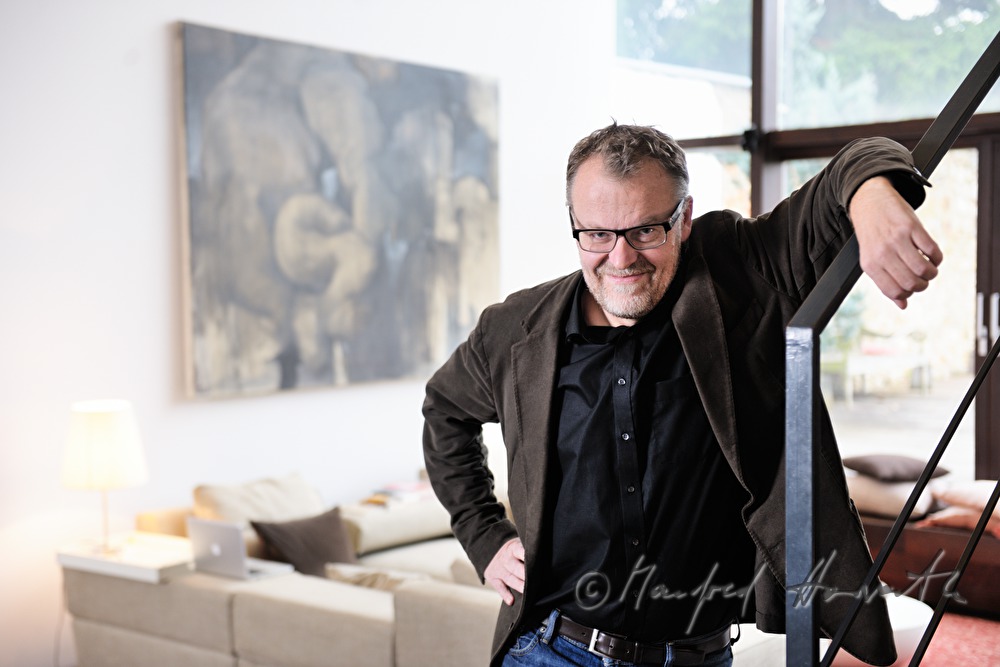 Oscar winner Stefan Ruzowitzky at home