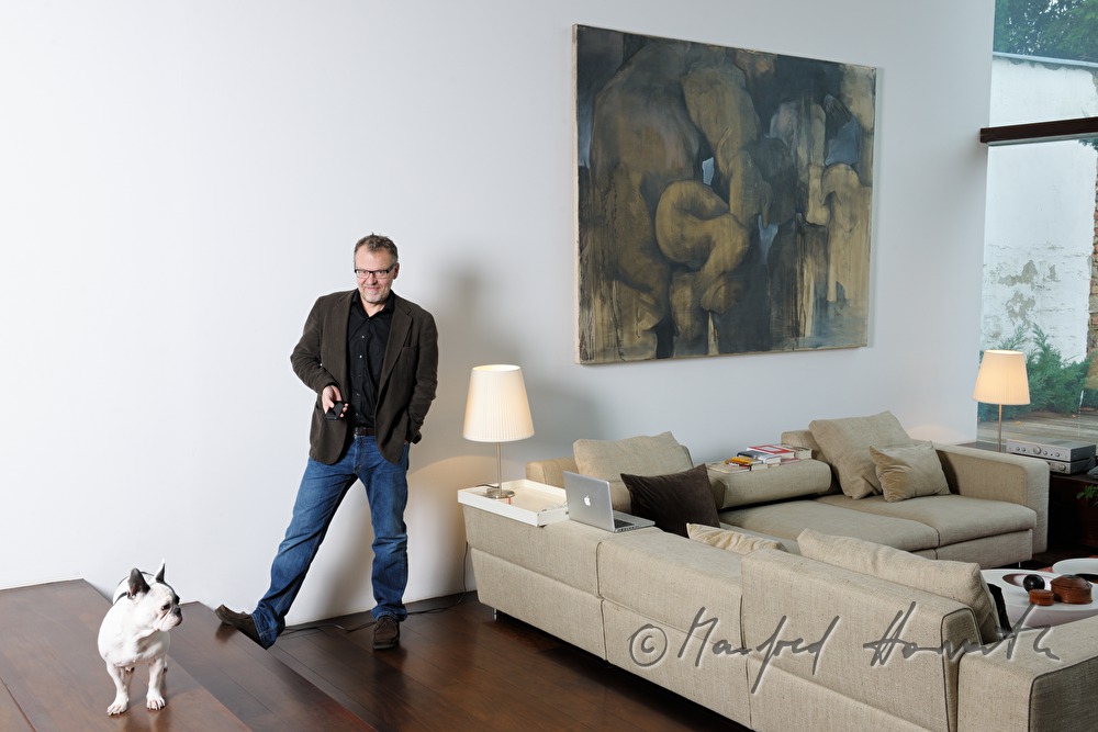 Oscar winner Stefan Ruzowitzky at home