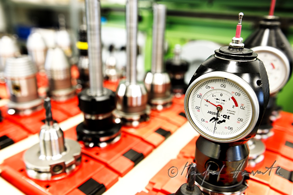 precision instrument for the lathe