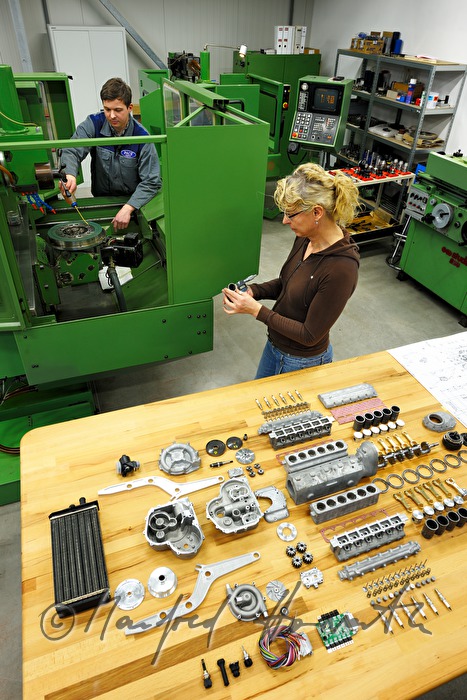 making of a supercharged V12 aircraft engine