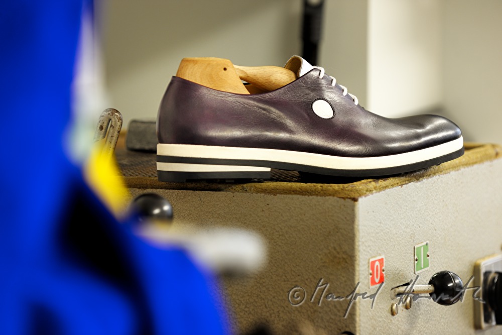 customer shoes in the workshop