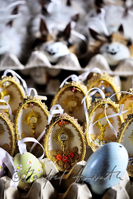 handmade easter eggs decorated with textiles
