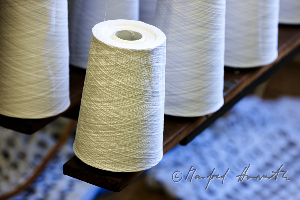 yarn button factory Slesinger:coiling yarn
