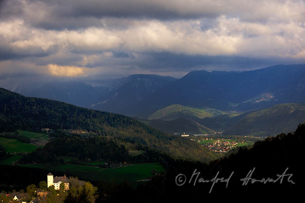 tempest over Castle Kranichberg and Raachberg