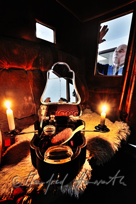 vanity travel set inside a carriage