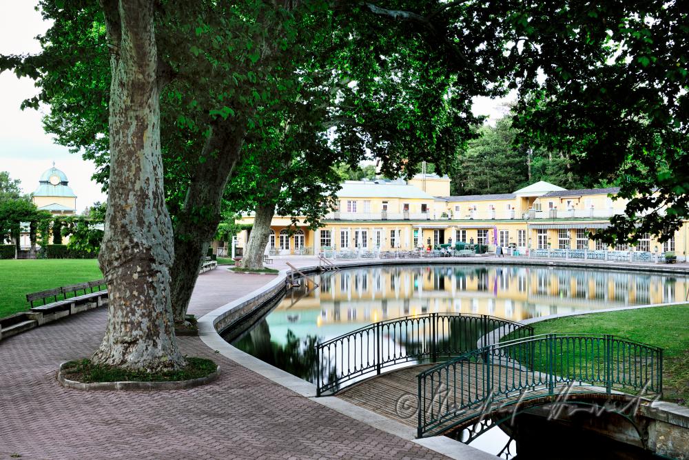 thermal swimming pool and bath house at 