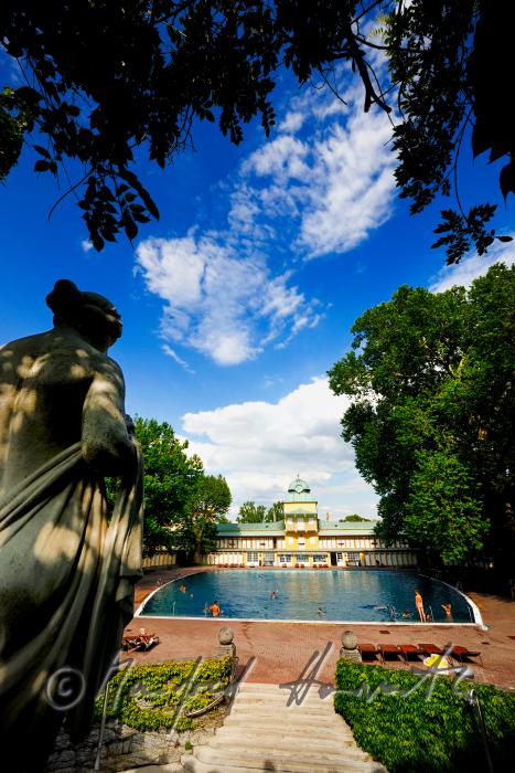 thermal swimming pool and bath house at 