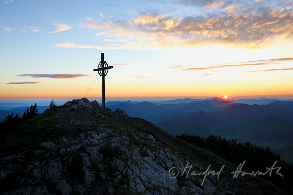 cross on the summit of the Gemeindealpe