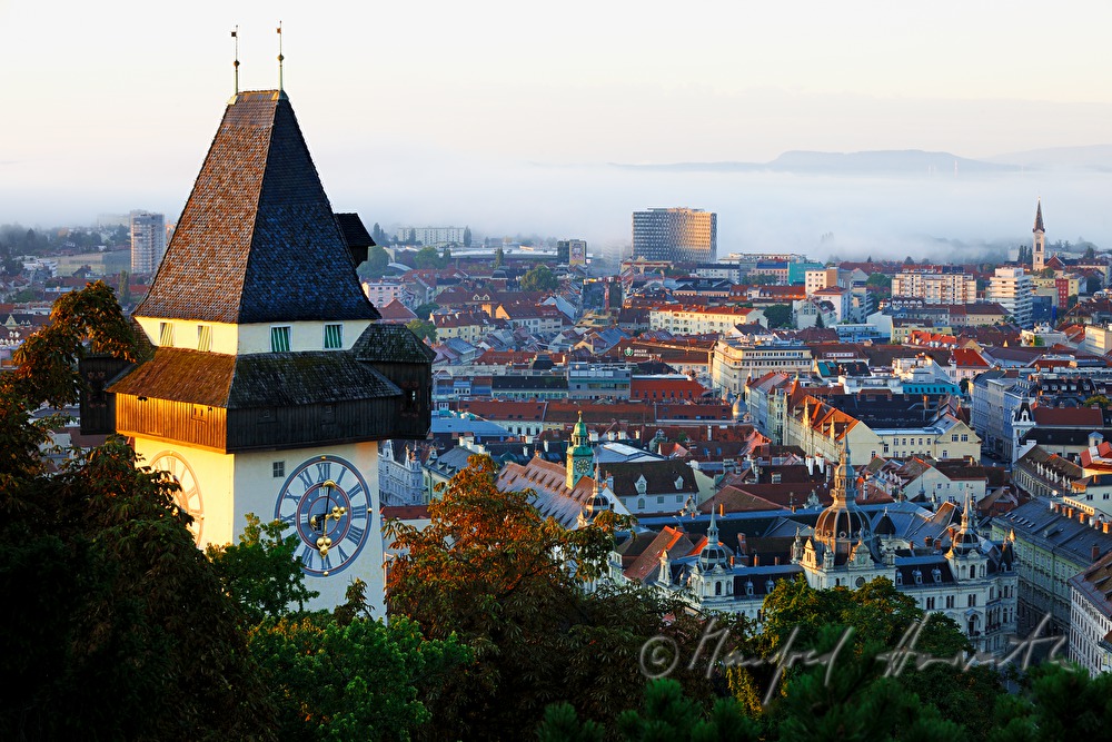 view from Schlossberg to the Old Town