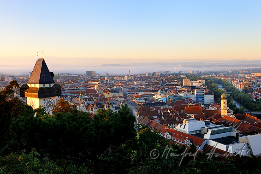 view from Schlossberg to the Old Town