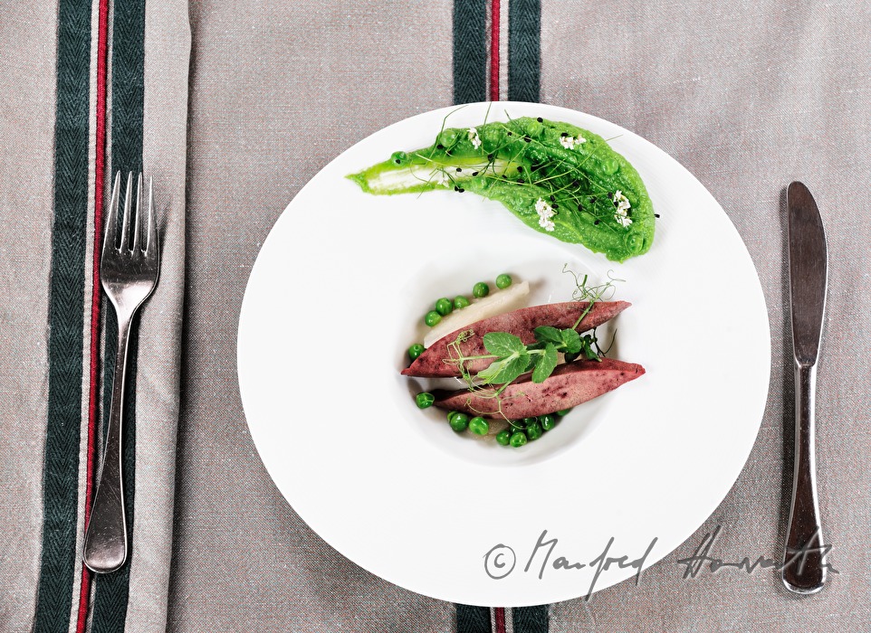 liver with peas puree