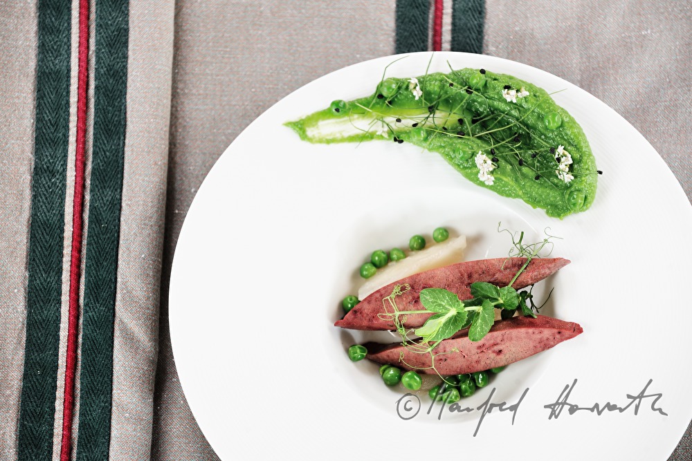 liver with peas puree