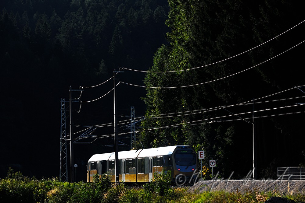 Mariazellerbahn leaving the railway station