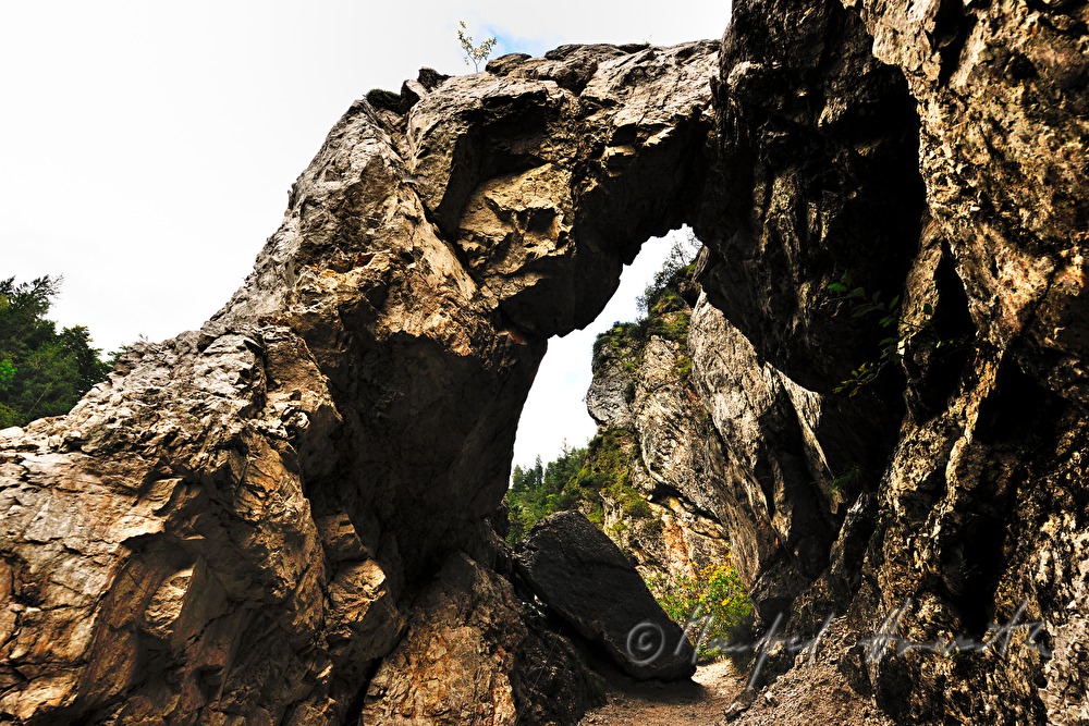 rock arch on the walking track
