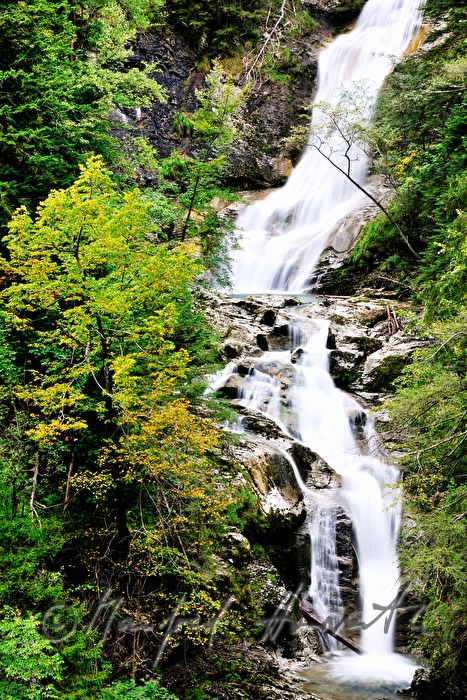 Lassingfall with cataracts