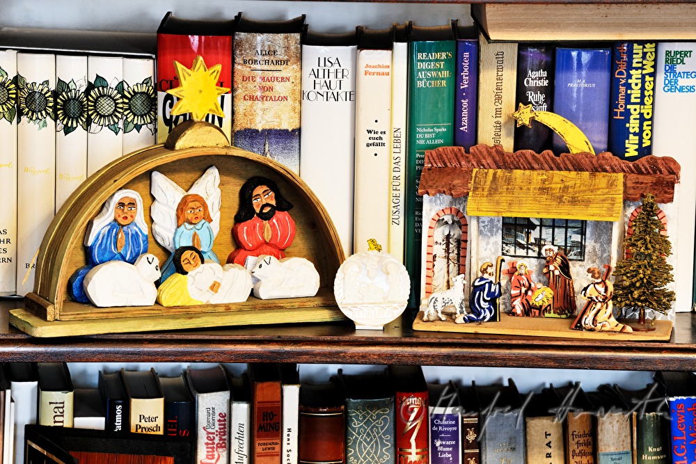 handcarved wooden christmas crib from Poland