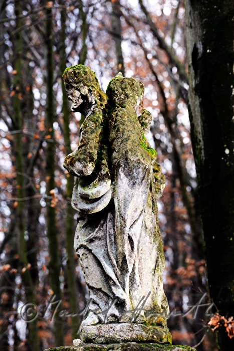 christian wayside sculpture on the water parting