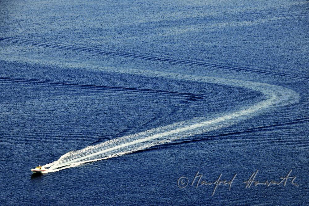 structure of waves near Cape Caccia