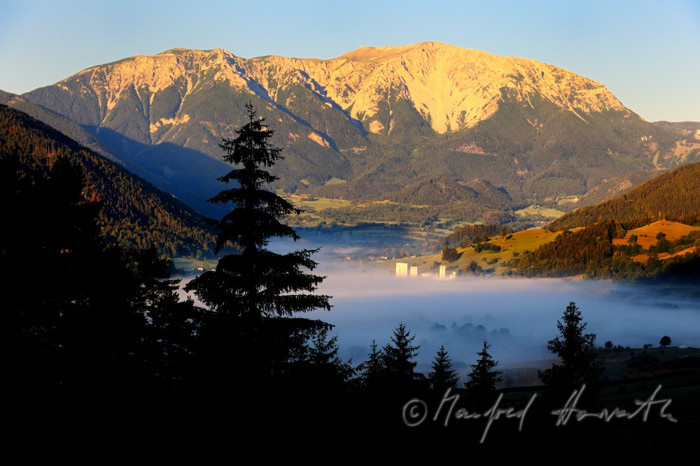 view from Grünbach to Schneeberg