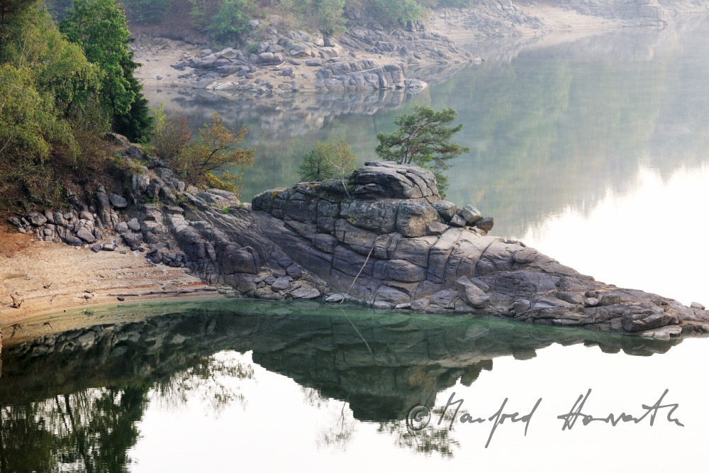 morning mist over the storage lake Ottenstein