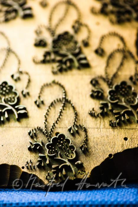 model for printing Indigo dyed clothes