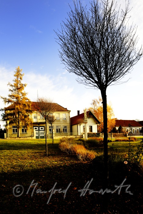 village square near the column of the Holy Antonius
