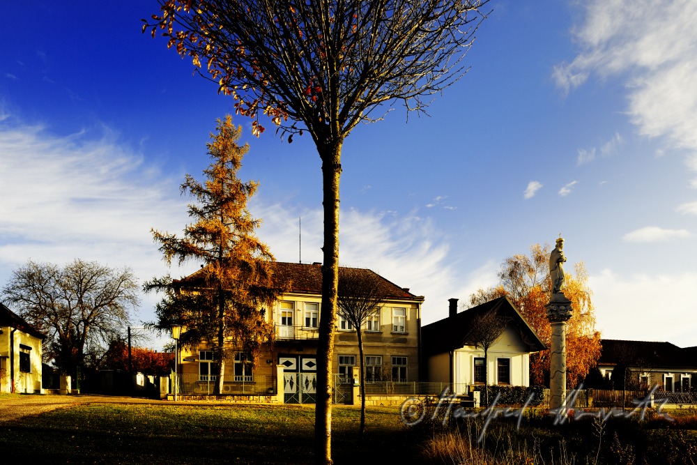 village square near the column of the Holy Antonius