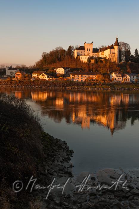 Castle Ottensheim on the rivershore of the Danube