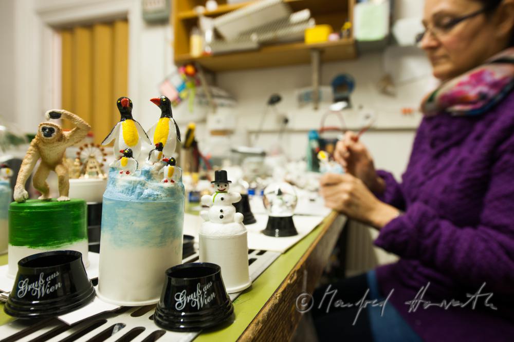 production of snow globes