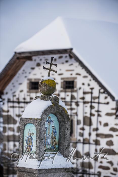 family-wayside-shrine in front of a farm house