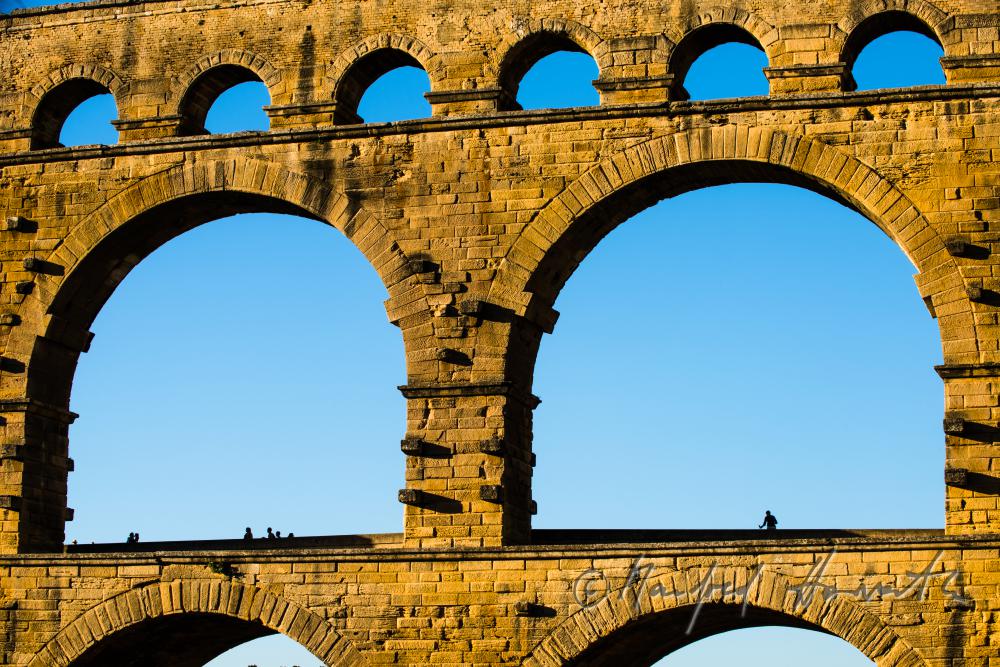 roman aqueduct  