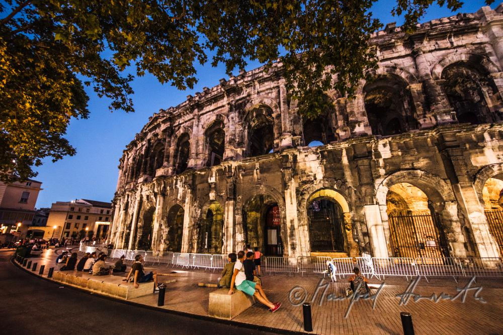 Roman amphitheater: 