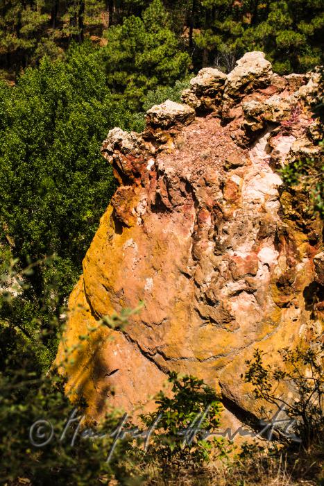 ocre pigment pit of Roussillion