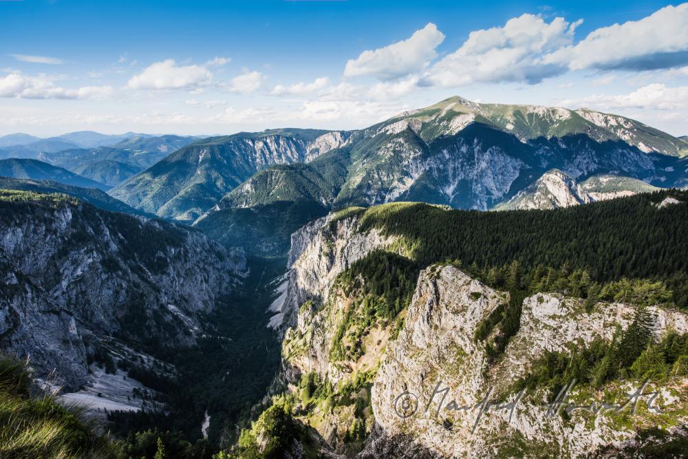 view into the valley 