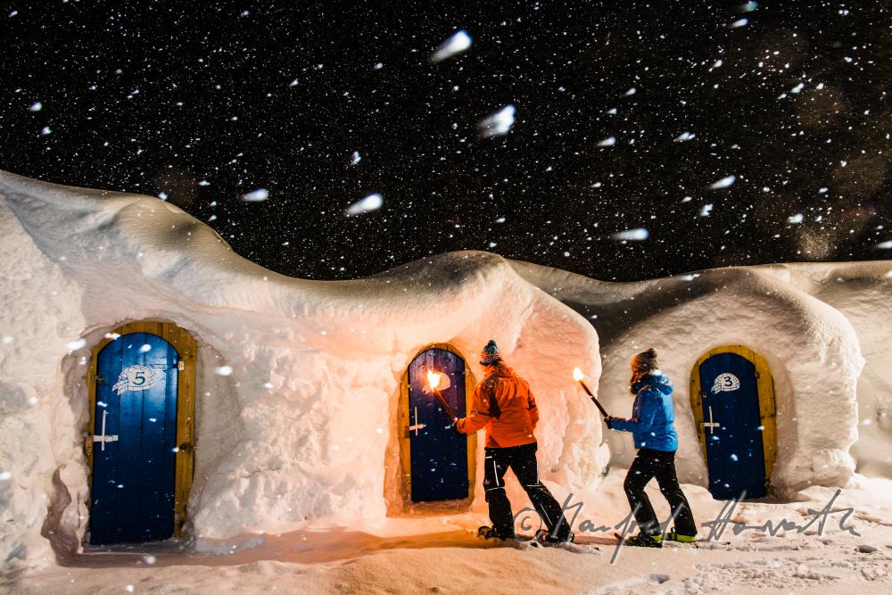guests of the igloo hotel at the 
