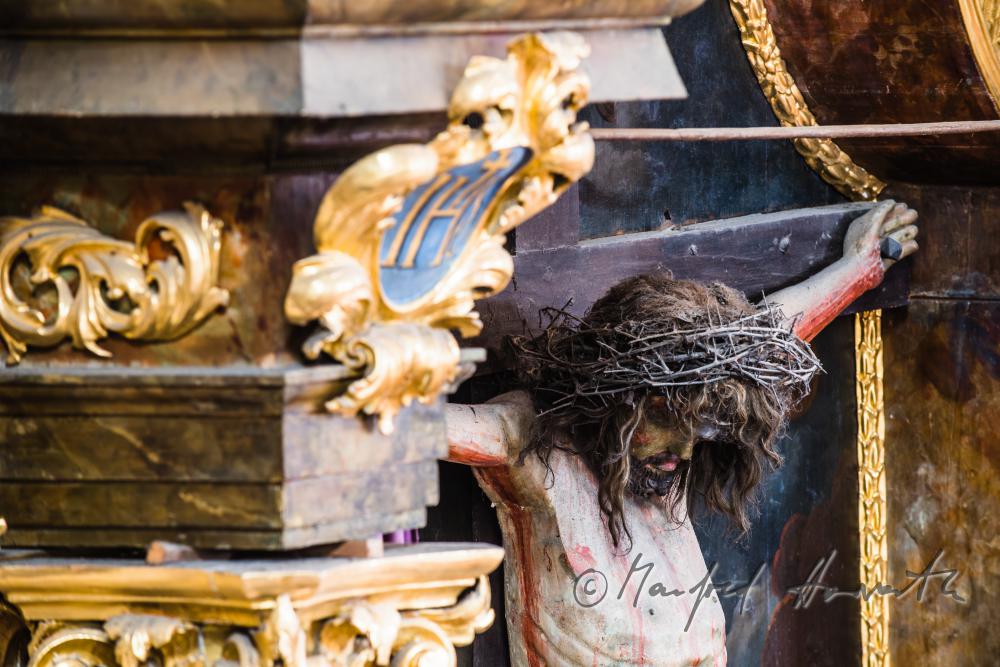 baroque crucified Jesus with real hair
