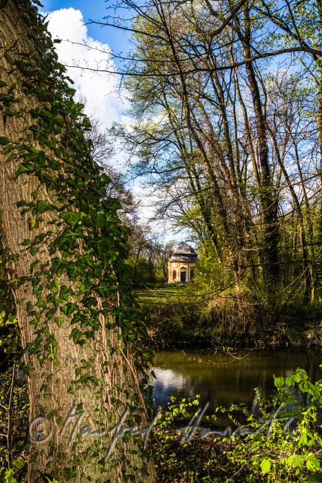 baroque pavillon in the landscape garden of Cstle Obersiebenbrunn